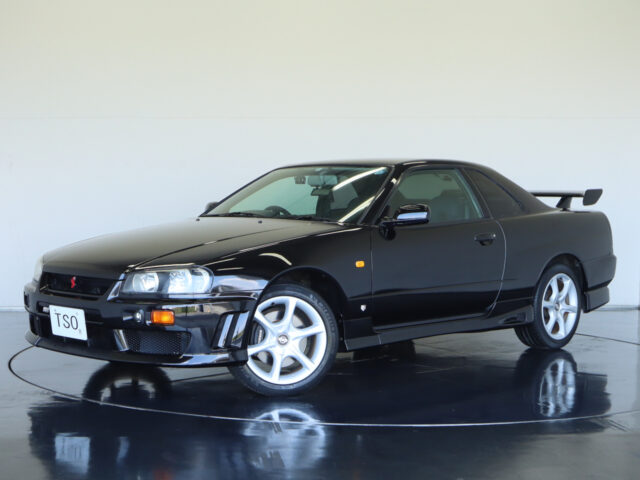 548万　スカイライン25GTターボ　ブラックパール　ER34-009685