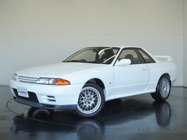 スカイラインGT-R　VスペックⅡ　クリスタルホワイト　BNR32-313459　1378万円