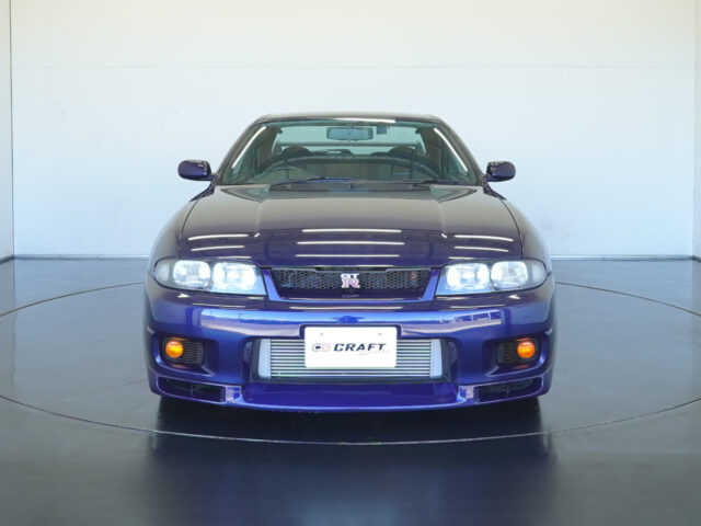 スカイラインGT-R　V-spec　ディープマリンブルー　BCNR33-005081　1278万円